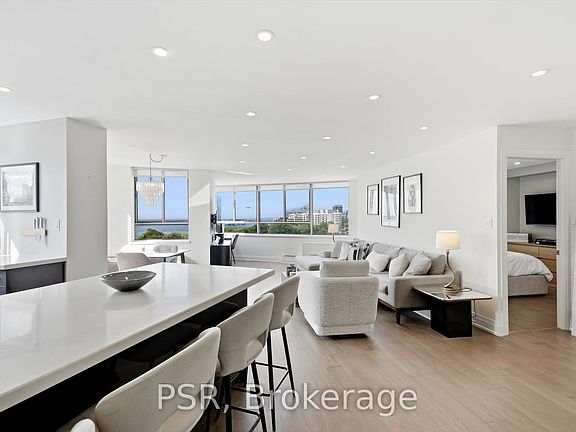 3rd image of 270 Queens Quay W #702