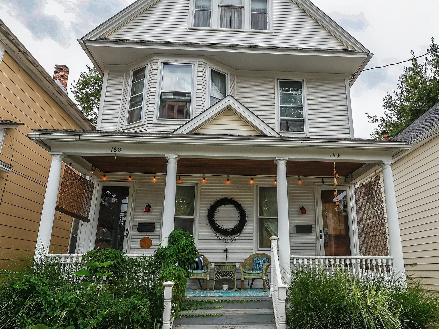 162 Howell St — Photo 1