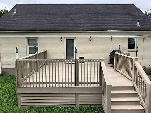 Natural gas line for grill