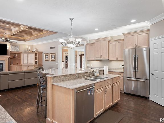 4th image of 5000 Foxborough Ct