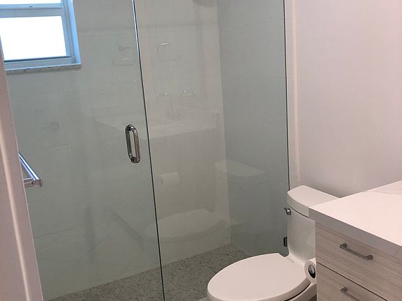 3rd image of 13716 SW 90th Ave #31-6