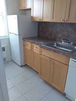 3rd image of 8855 Bay Pkwy #S4