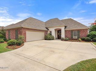 155 Stillhouse Creek Dr, Madison, MS 39110