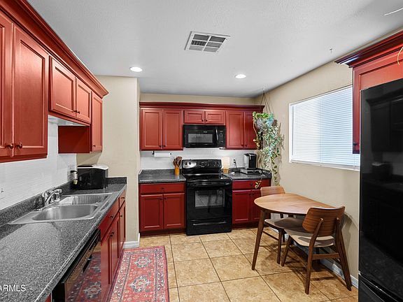 5th image of 4118 W ORANGEWOOD Avenue