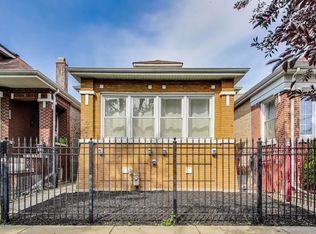 6446 S Whipple St, Chicago, IL 60629