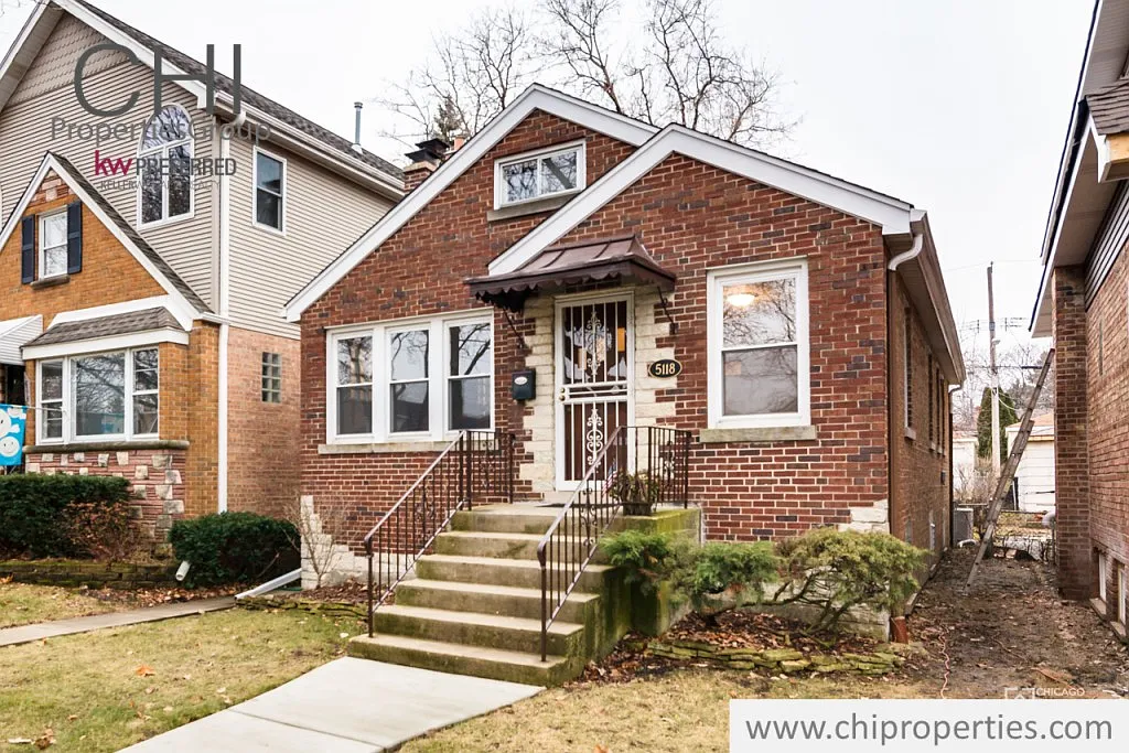 5118 N Normandy Ave photo 1