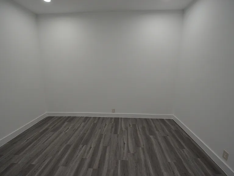 111 Peterborough St #5 — Photo 6