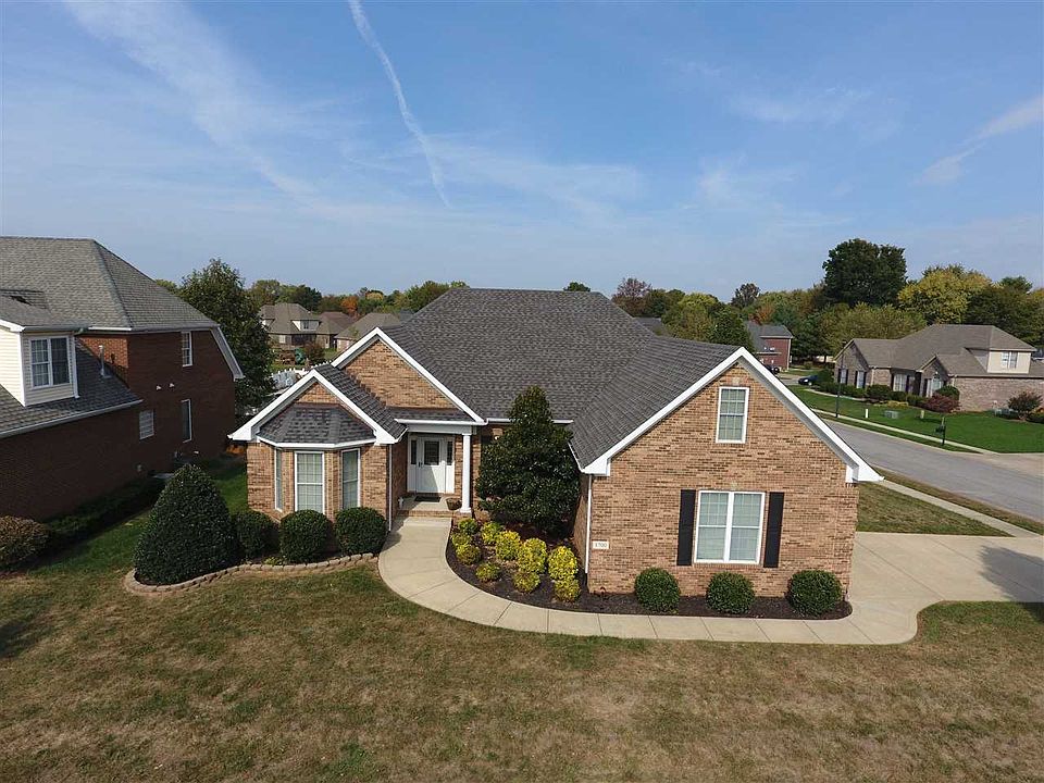 1st image of 1700 Bellshire Way
