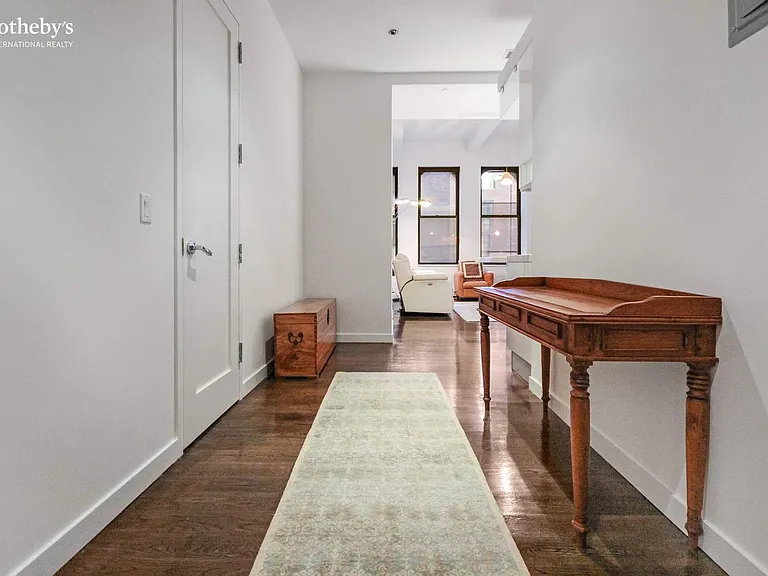 11 E 36th St #601 — Photo 5