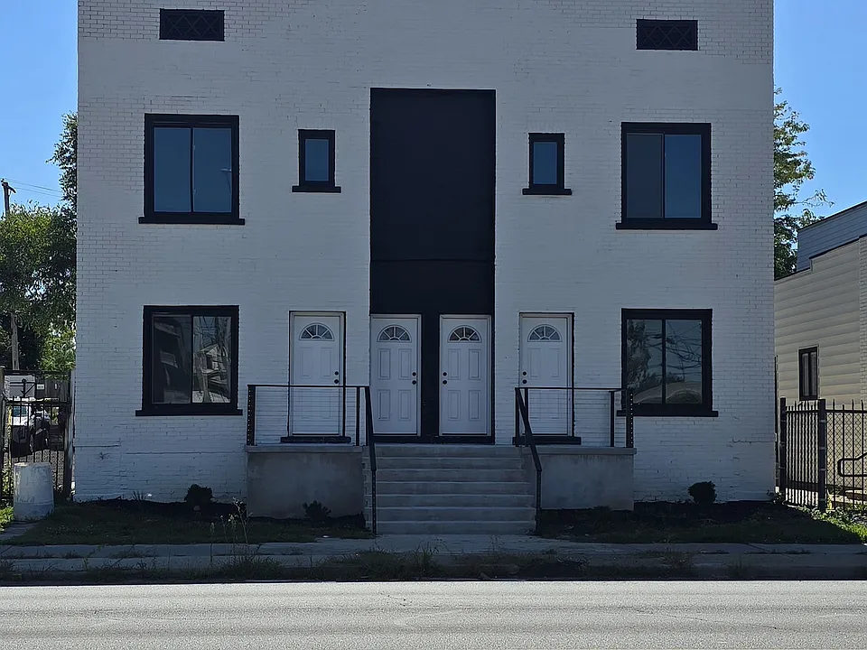 531 Broadway St #1