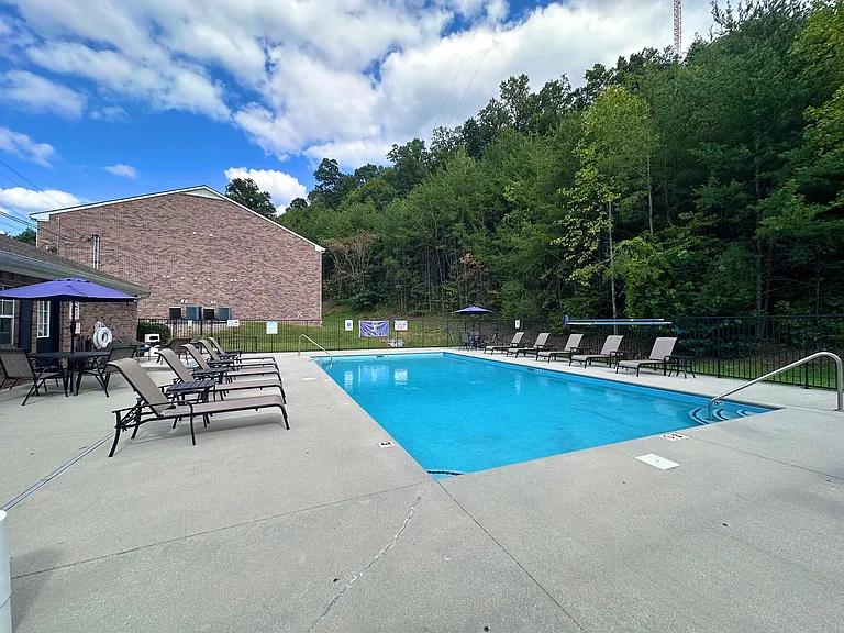 Rocky View Apartment Homes — Photo 92