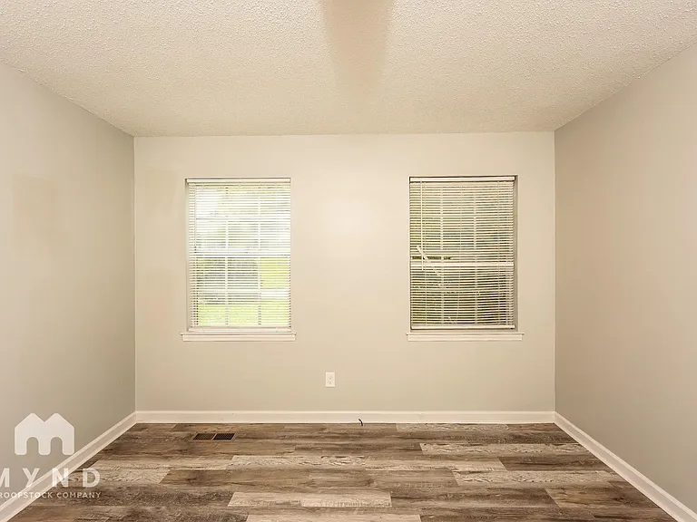808 Cochise Trl — Photo 14
