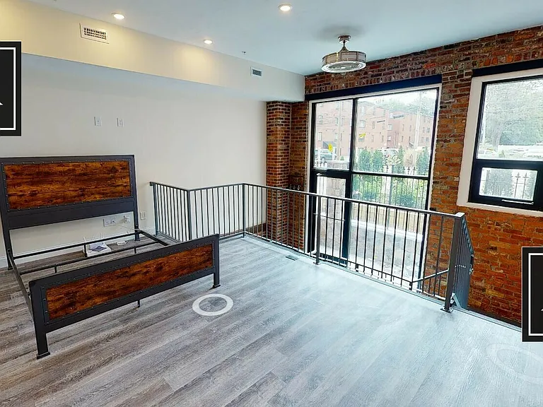 1028 Commonwealth Ave #104 — Photo 6