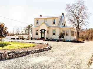 1295 Regent Rd, Topping, VA 23169