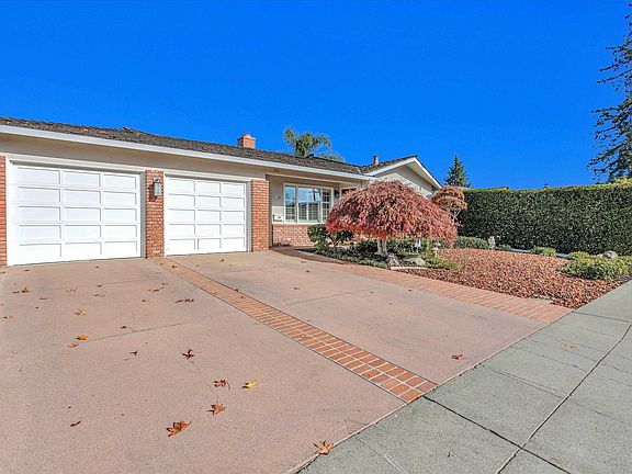 2nd image of 840 Sevely Dr