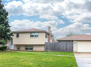 7900 W 75th St, Bridgeview, IL 60455