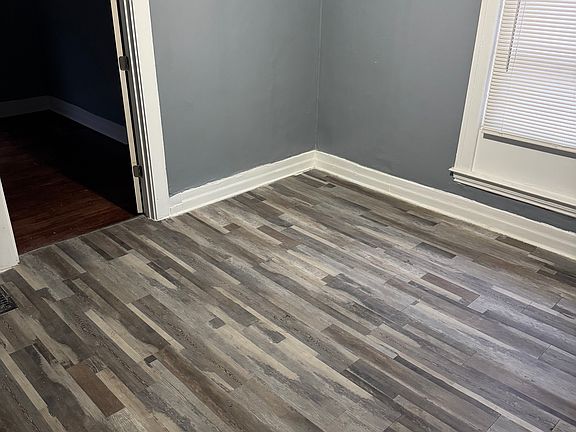 4th image of 262 Auburn Ave #2