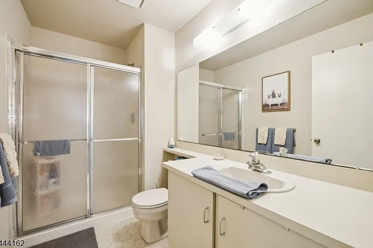 269 English Pl — Photo 8