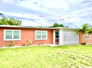 457 S Orlando Ave, Cocoa Beach, FL 32931