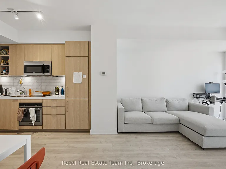 50 Ordnance St #2304 — Photo 8