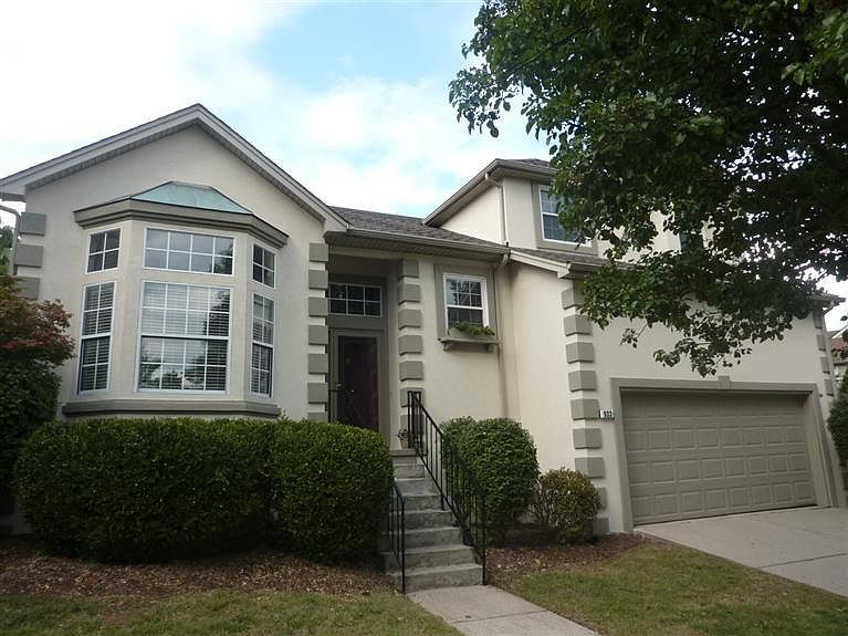 1st image of 933 Palomino Ln