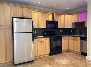 1030 N Victoria Park Rd #4, Fort Lauderdale, FL 33304