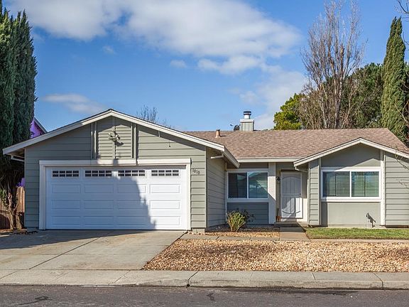 2nd image of 1010 Bluejay Drive