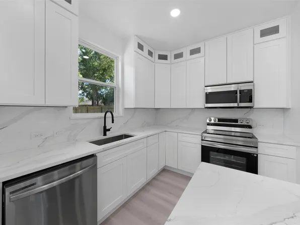 209 Ardis St, Sulphur Springs, TX 75482