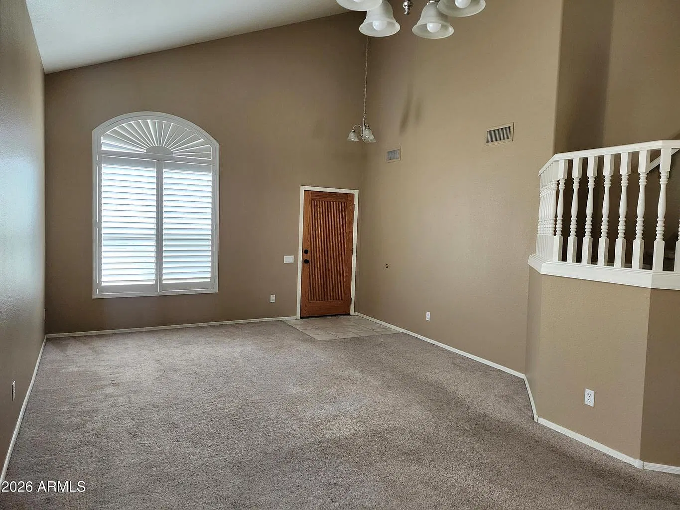 3 bed, 2111 sqft, $2,595 — Photo 4