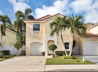 11245 Sunview Way, Cooper City, FL 33026