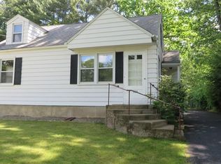 226 Woodmont St, West Springfield, MA 01089