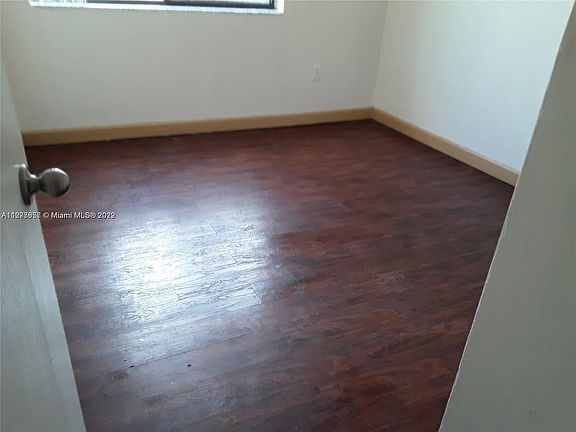 4th image of 8446 Coral Lake Way #8446