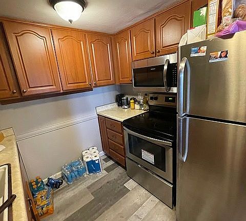 3rd image of 7126 N 19th Ave Unit 131