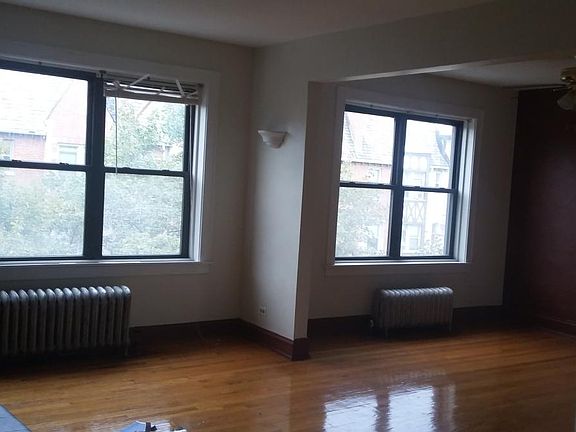 2nd image of 8211 S Ellis Ave APT 3W