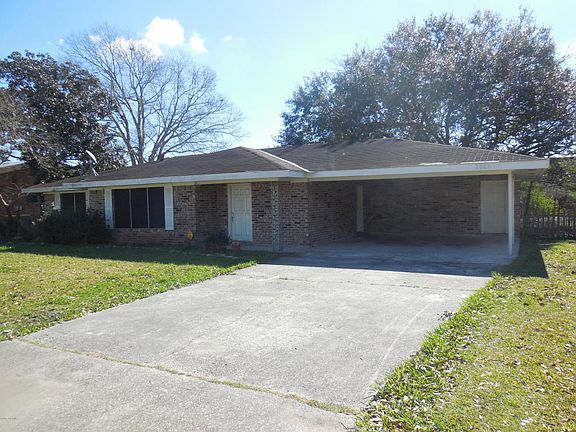 3rd image of 1605 Zez St