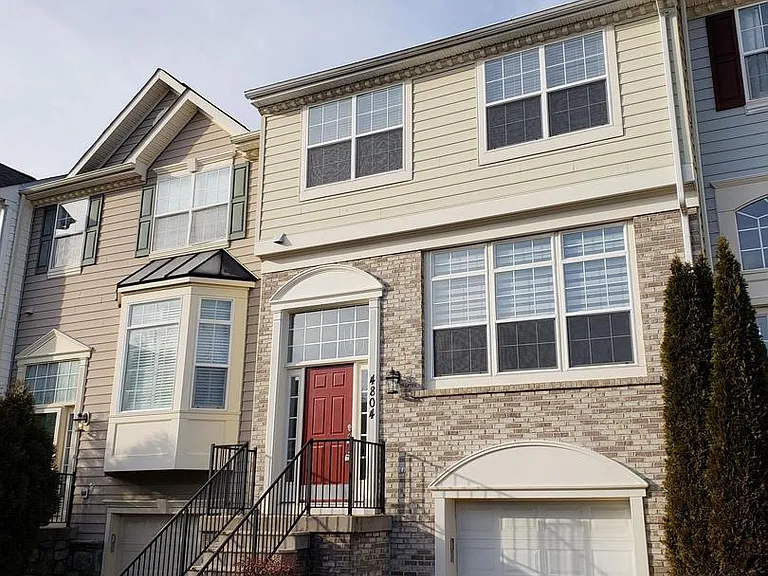 4804 Tothill Dr — Photo 1
