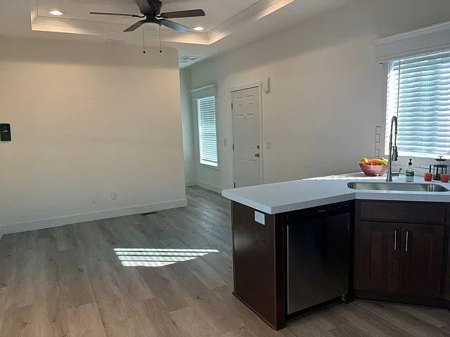 2 bed, 707 sqft, $1,500 — Photo 3