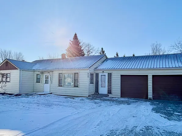 609 Conklin St, Leola, SD 57456