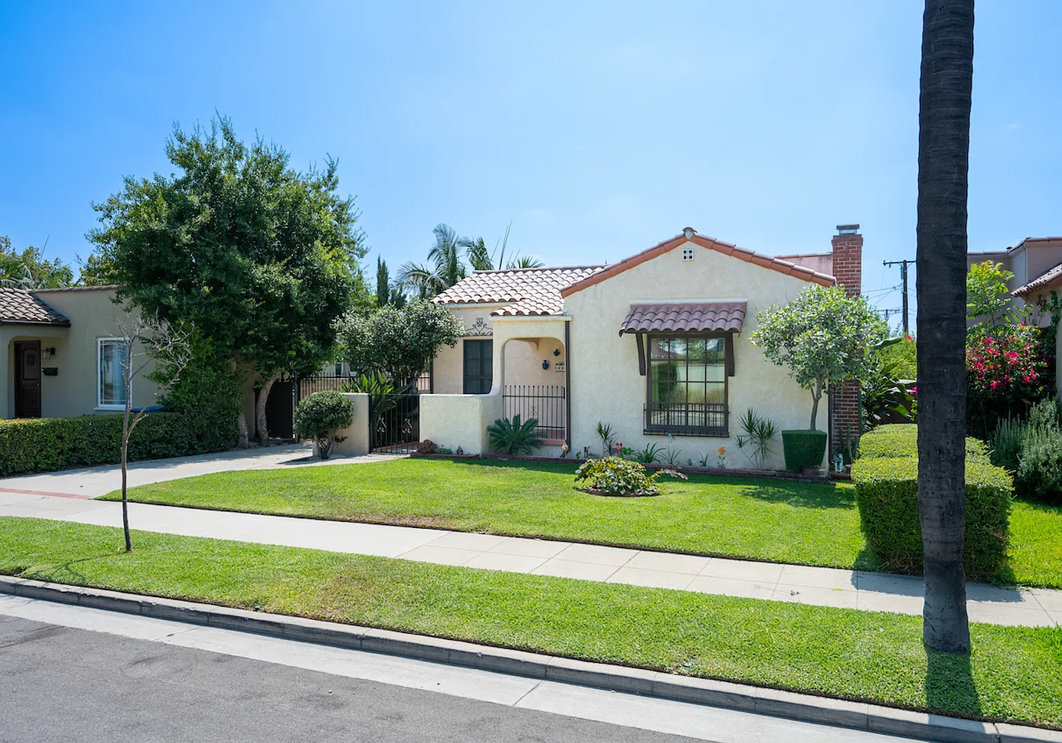 A True Gem in Azusa! — Photo 1