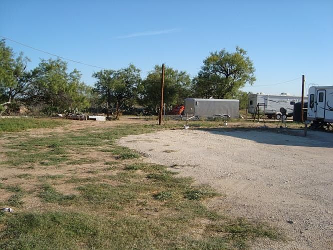 1st image of 1531 Fm 186