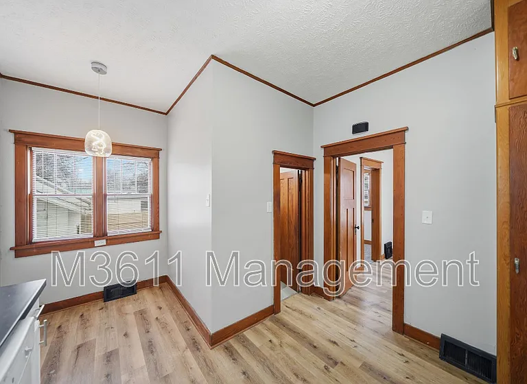6928 Ballard Ave — Photo 10