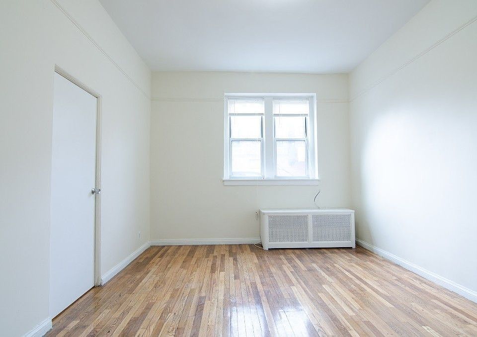 1st image of 4145 52nd St APT 1b