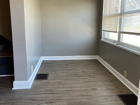 2nd image of 356 Sheridan St