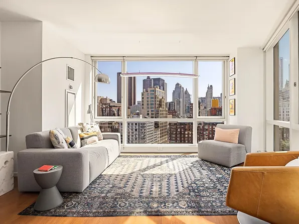 200 Chambers St APT 14G, New York, NY 10007