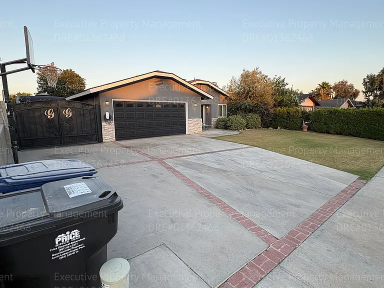 6200 Midas St — Photo 4