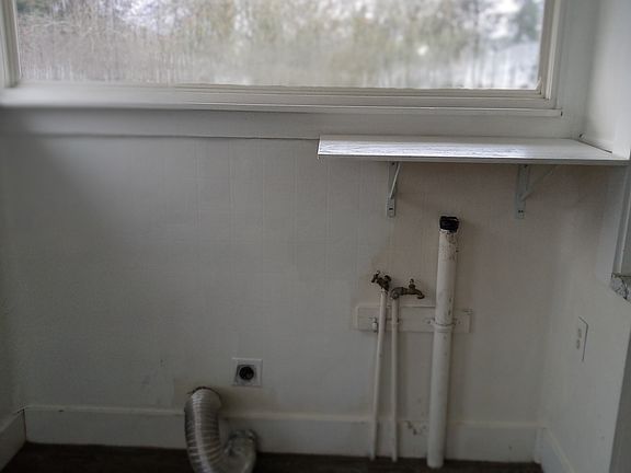 Utility hookups