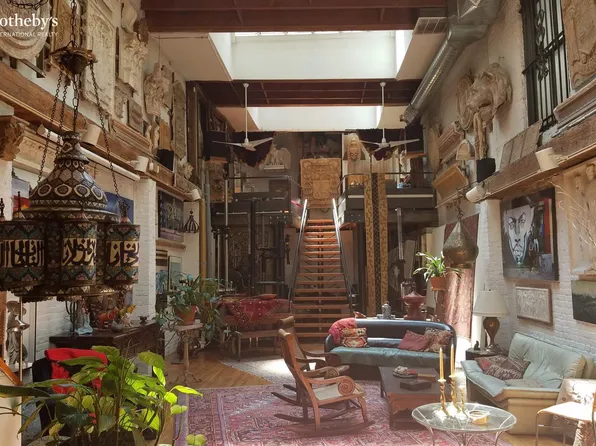 218 East 25th Street image 1 of 15