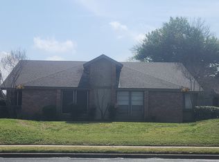 1605 W Braker Ln #B, Austin, TX 78758