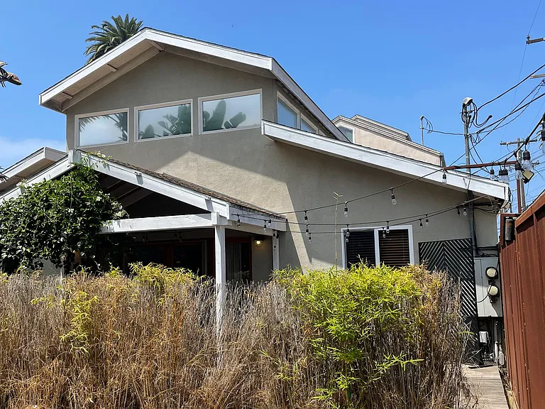 427 Grand Blvd — Photo 50