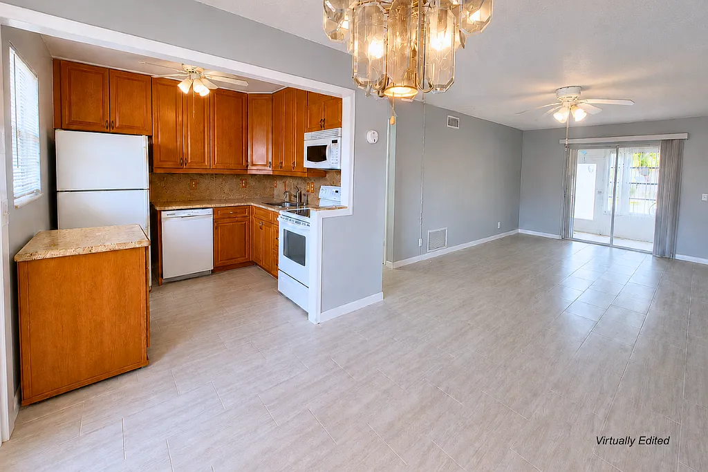 1 bed, 1.5 bath, 624 sqft, $1,475 — Photo 4